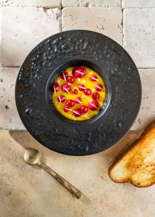 Hízott Kacsamájkrém Tokaji Aszúval, Ribizlivel és Vajas Kaláccsal